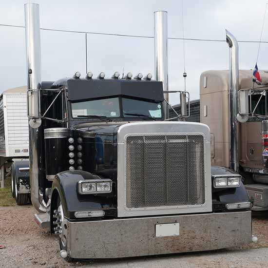 peterbilt 388 visor